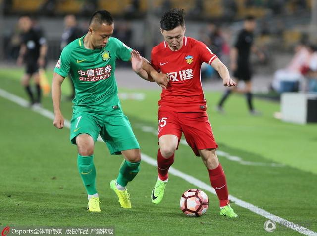 国米1-0领先博洛尼亚加时赛第21分钟，博洛尼亚的角球，利科扬尼斯开向后点，皮球在出底线前被勾了回来，别克马破门！